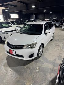 Toyota Corolla Fielder, 2012