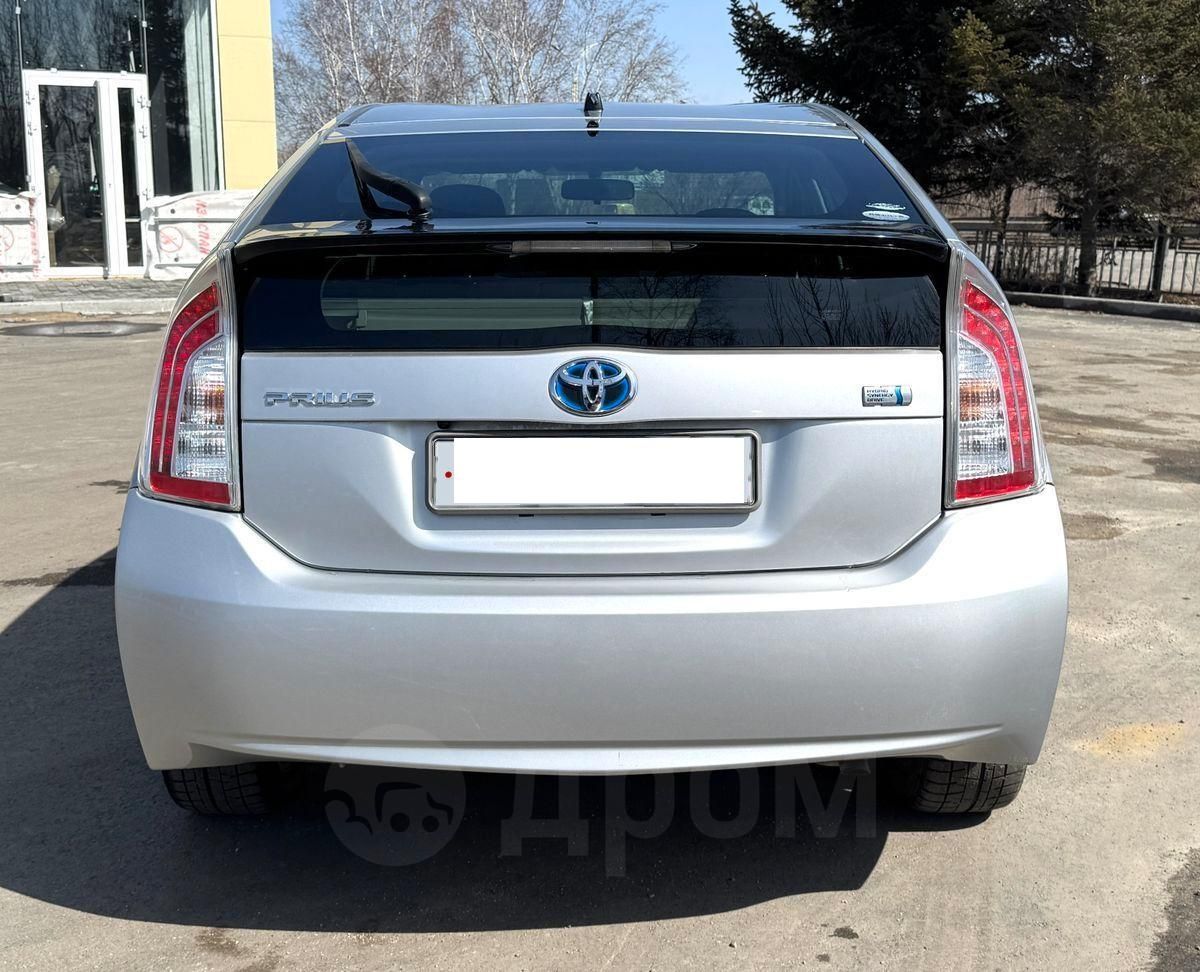Toyota Prius, 2015
