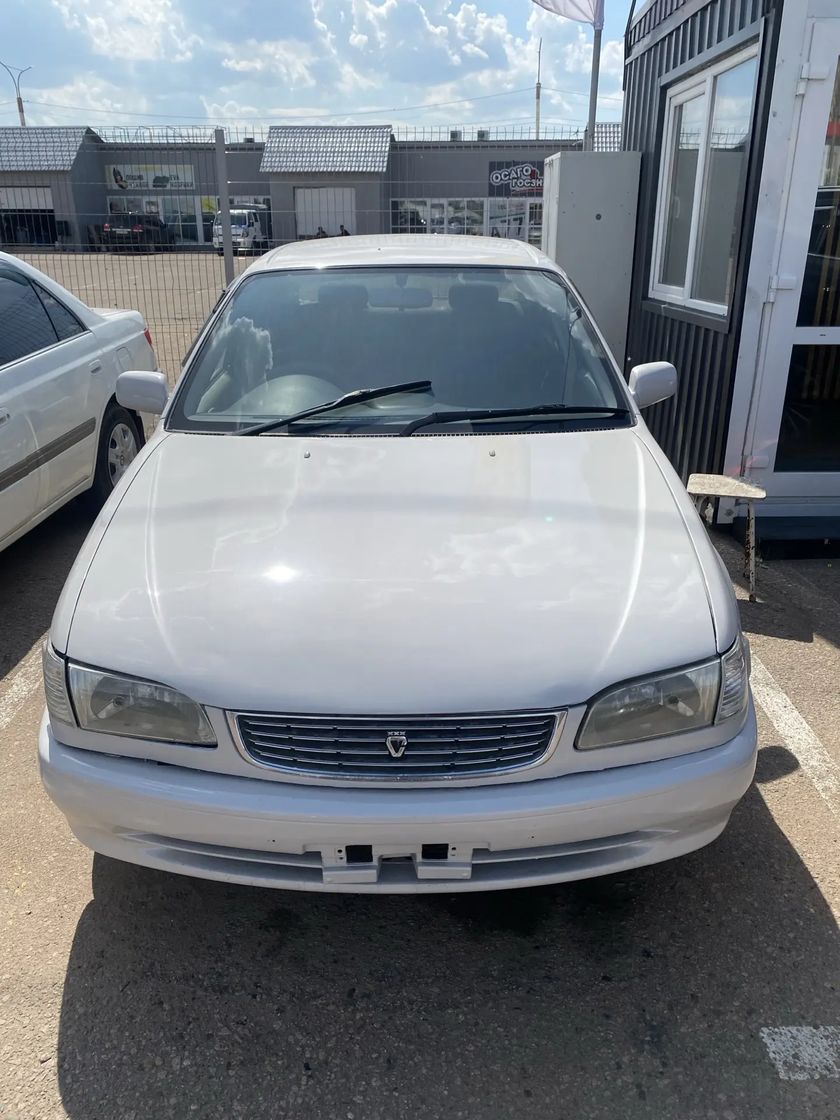 Toyota Corolla, 1998