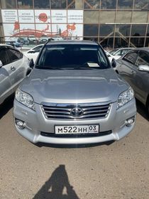 Toyota RAV4, 2010