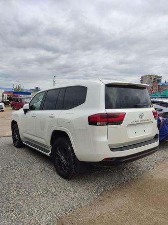 Toyota Land Cruiser, 2023