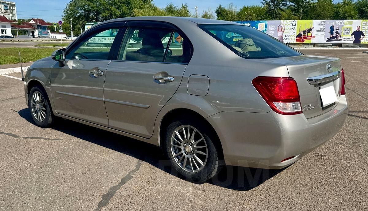 Toyota Corolla Axio, 2013