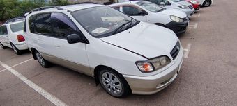Toyota Ipsum, 1998