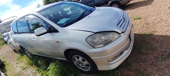 Toyota Ipsum, 2002