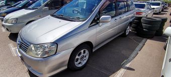 Nissan Liberty, 2002