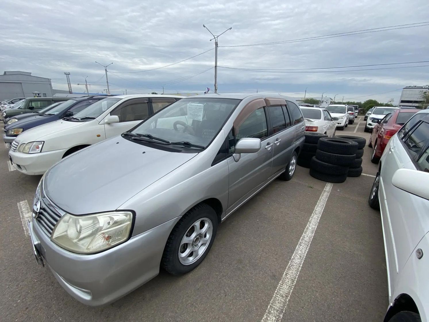 Nissan Liberty, 2002