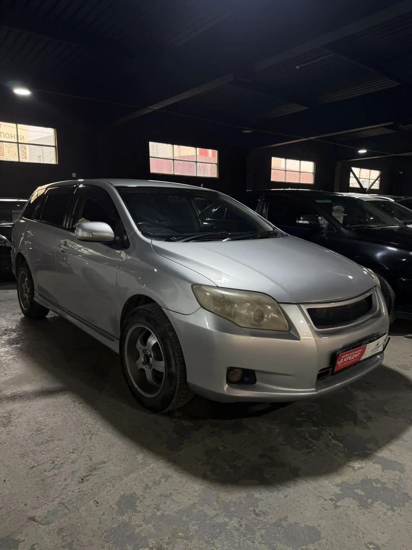 Toyota Corolla Fielder, 2006
