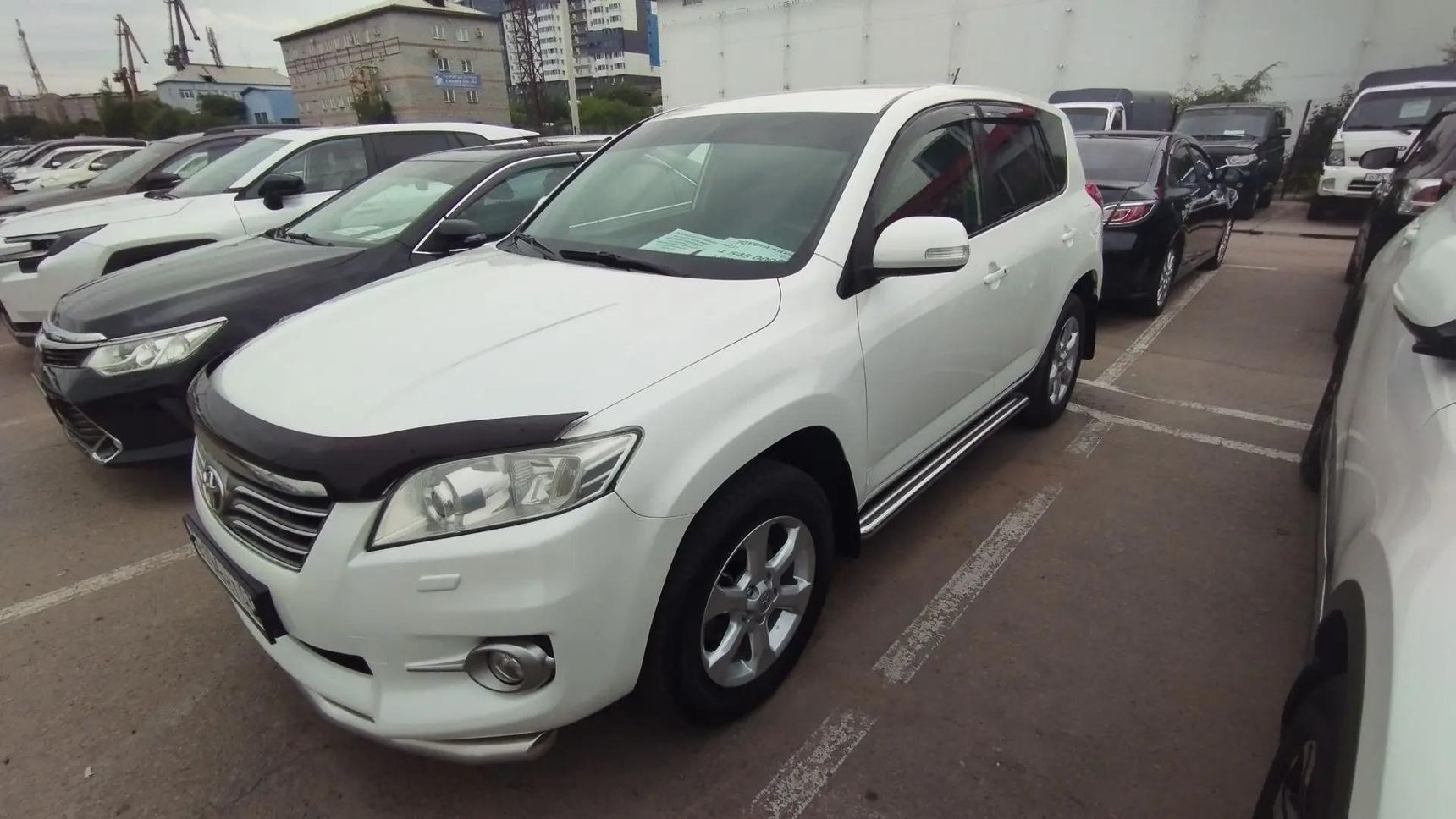 Toyota RAV4, 2011