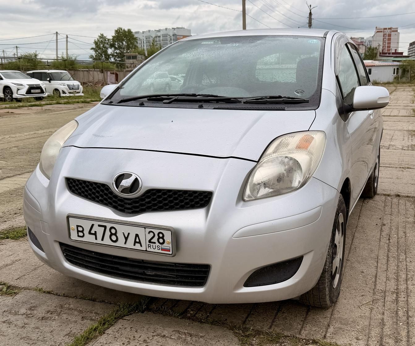 Toyota Vitz, 2009