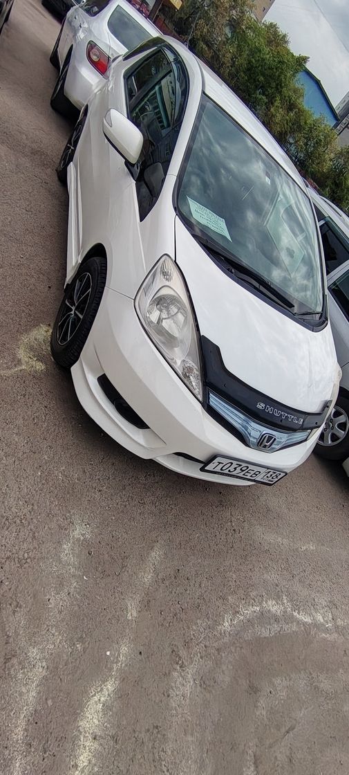 Honda Fit Shuttle, 2012