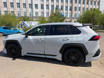 Toyota RAV4, 2020