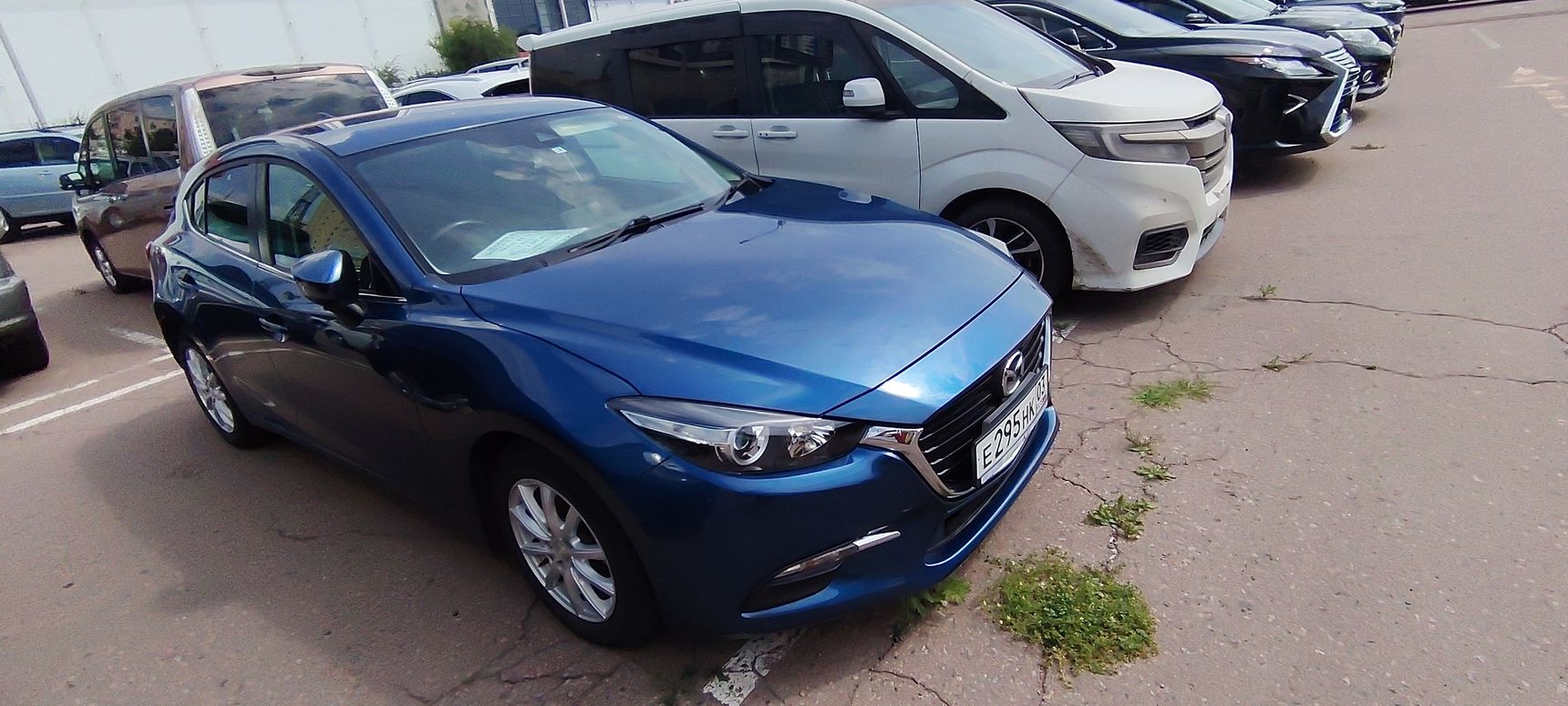 Mazda Axela, 2016