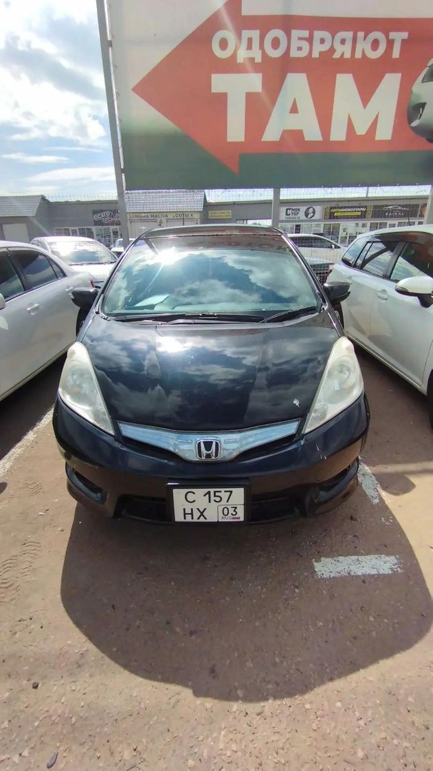 Honda Fit Shuttle, 2012