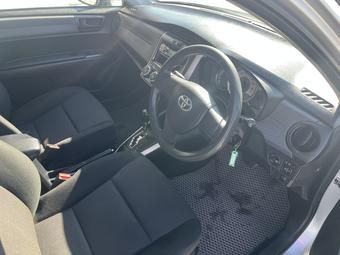 Toyota Corolla Fielder, 2013