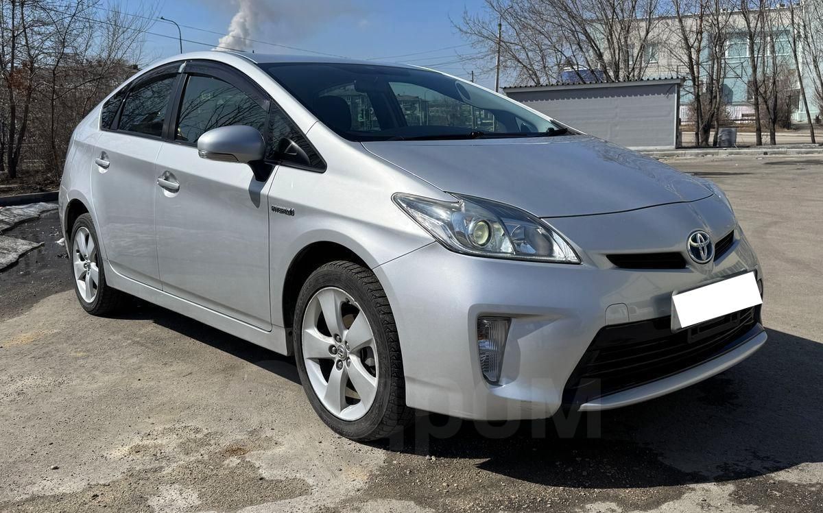 Toyota Prius, 2015