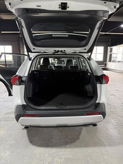 Toyota RAV4, 2025