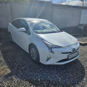 Toyota Prius, 2016