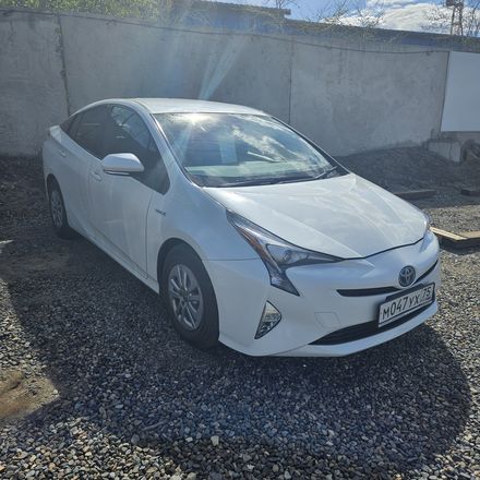 Toyota Prius, 2016