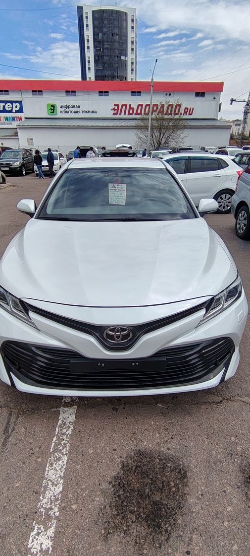 Toyota Camry, 2018