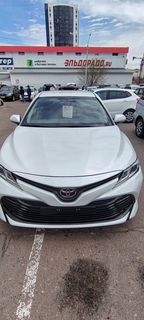 Toyota Camry, 2018