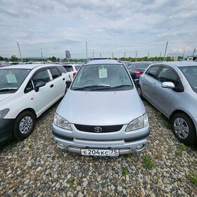 Toyota Corolla Spacio, 1998