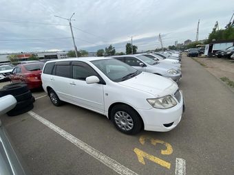 Toyota Corolla Fielder, 2005