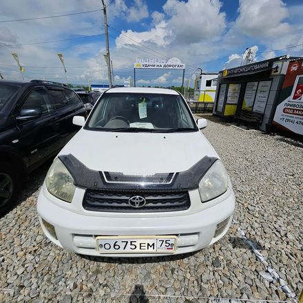 Toyota RAV4, 2000