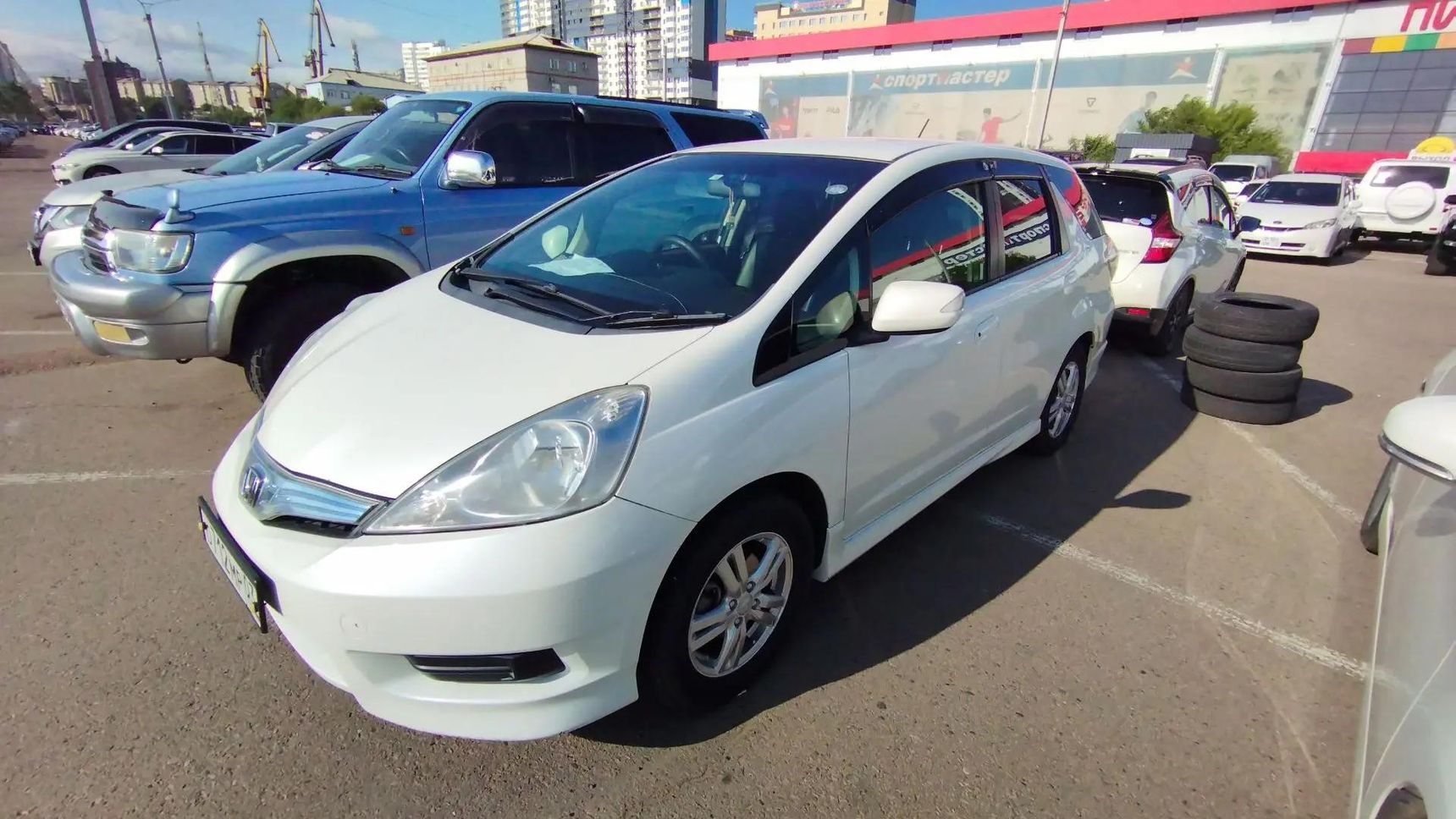 Honda Fit Shuttle, 2012