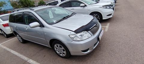 Toyota Corolla Fielder, 2004