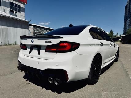 BMW 5-Series, 2017