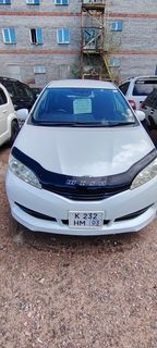 Toyota Wish, 2009