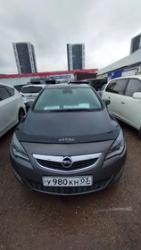 Opel Astra Family, 2012