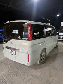 Honda Stepwgn, 2015