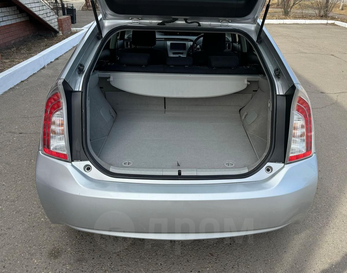 Toyota Prius, 2015