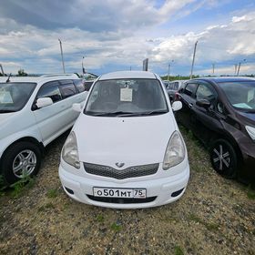 Toyota Funcargo, 2002