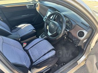 Toyota Corolla Axio, 2013