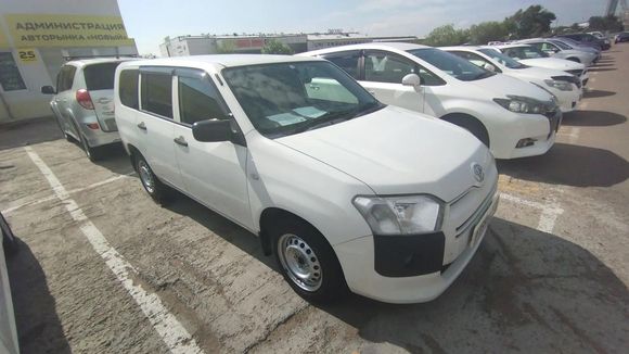 Toyota Probox, 2017