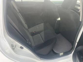 Toyota Corolla Fielder, 2012