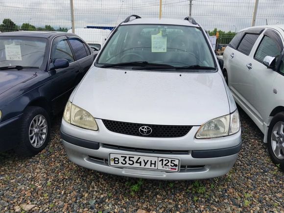 Toyota Corolla Spacio, 1998