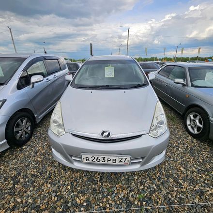 Toyota Wish, 2008