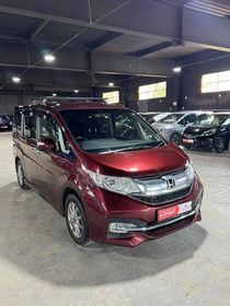 Honda Stepwgn, 2017