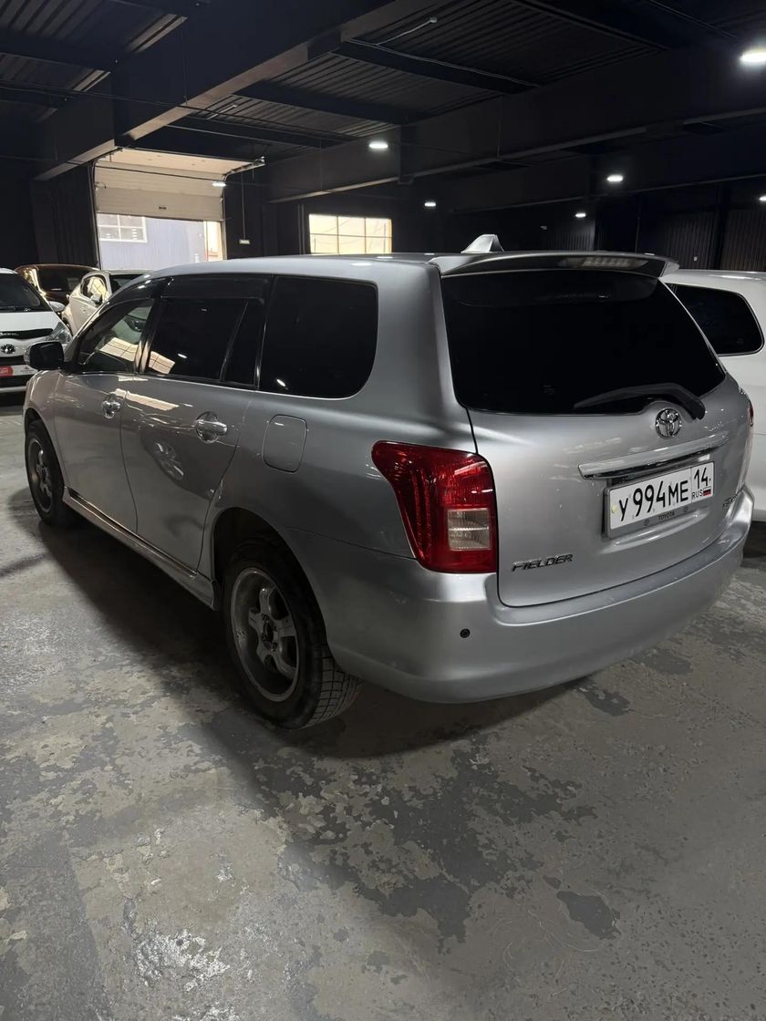 Toyota Corolla Fielder, 2006