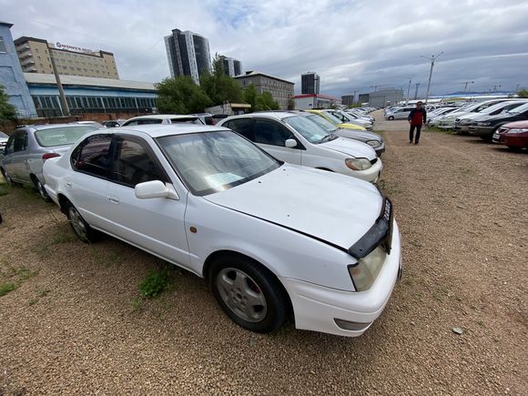 Toyota Camry, 1995