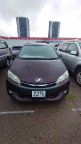 Toyota Wish, 2016