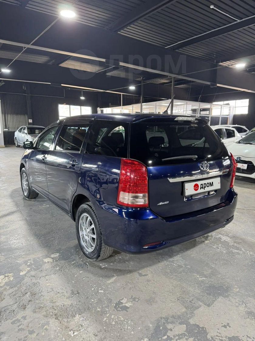 Toyota Wish, 2008