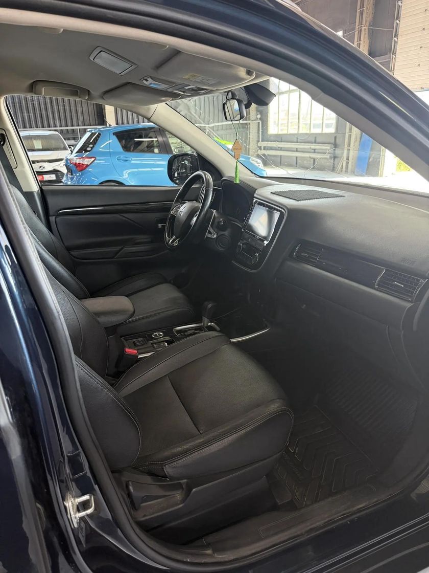 Mitsubishi Outlander, 2018