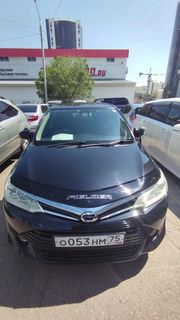 Toyota Corolla Fielder, 2015
