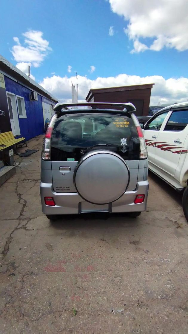 Daihatsu Terios, 2011