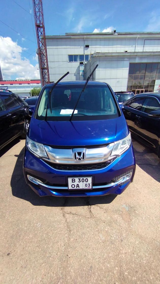 Honda Stepwgn, 2015