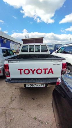 Toyota Hilux, 2013